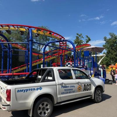 Разъездной автомобиль компании Амурсервистехника
